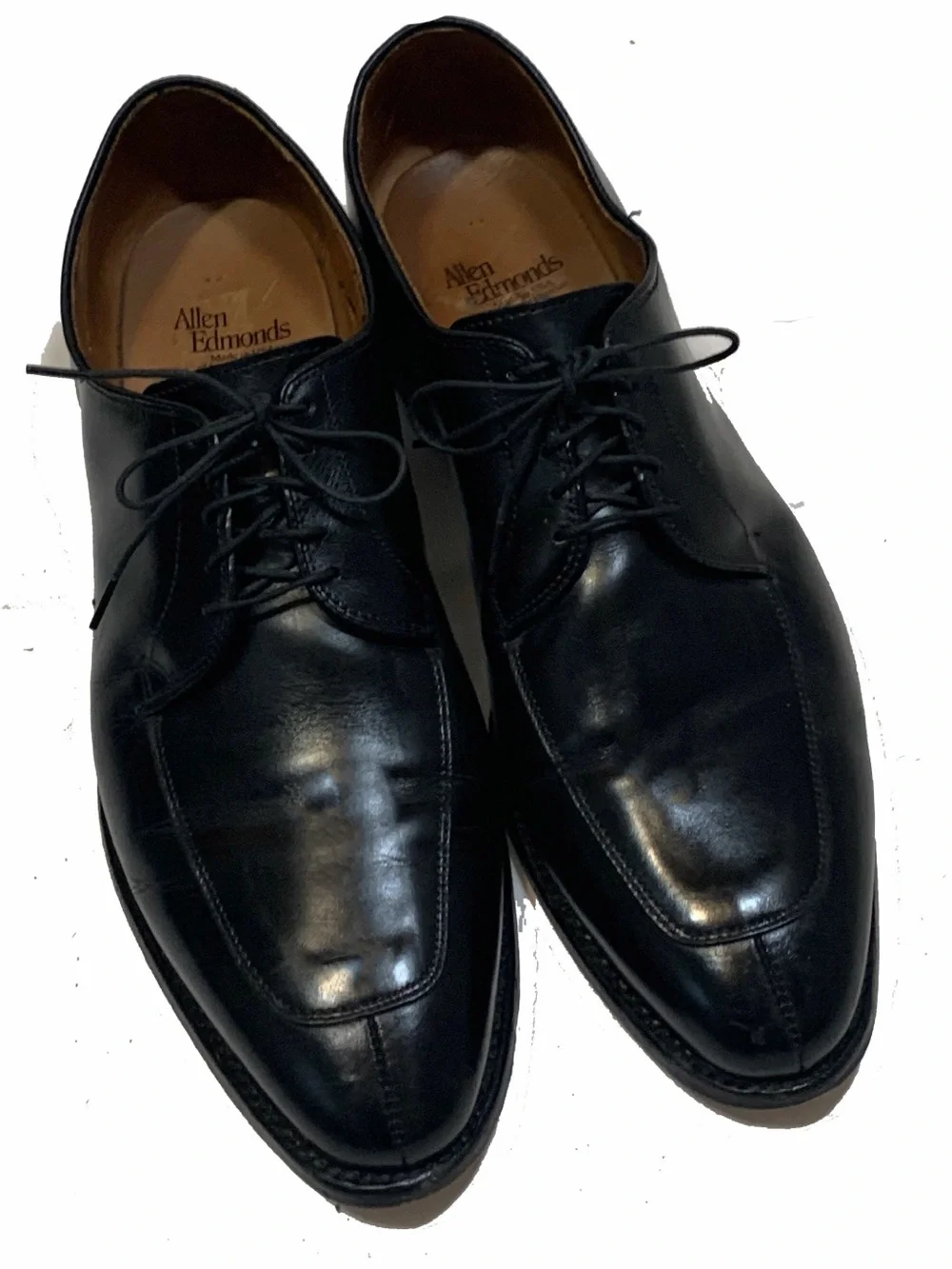 11 / Allen Edmonds Men’s Delray Lace up Shoe